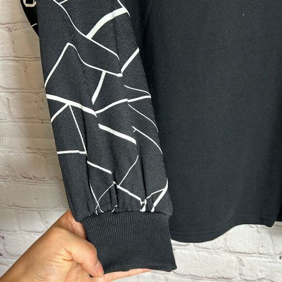 NWT BLOOMCHIC BLOUSE - Picture 6 of 7